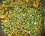 A picture of step 4 of Puri Bhaji.
