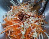 รูปขั้นตอนการทำที่ 2 ของ ส้มตำทะเล