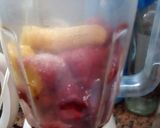 Foto del paso 2 de la receta: Helado de Frutilla y Banana 🍓🍓🍓🍌🍌🍌
