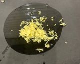 A picture of step 3 of Tawa chicken.