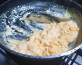 รูปขั้นตอนการทำที่ 5 ของ Scrambled egg ฉ่ำๆ - Breakfast at Pattaya