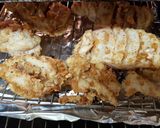 A picture of step 4 of Linseed & crunchy nut Cornflakes deep fried Chicken. 😀.