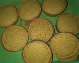 Foto langkah ke 7 dari resep Martabak manis mini.