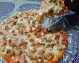 A picture of step 4 of Chiken fajita pizza without oven🍕.