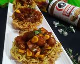 क्रिस्पी नूडल्स बस्केट (crispy noodles basket recipe in Hindi) रेसिपी चरण 10 फोटो