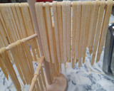Foto del paso 6 de la receta: Fideos caseros al huevo (cintas)