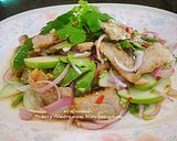 รูปขั้นตอนการทำที่ 5 ของ ยำหมูย่างกับแอปเปิ้ล