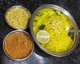 A picture of step 8 of Indori poha.