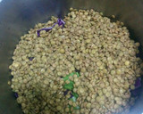 Foto del paso 3 de la receta: Lentejas con lombarda, acelgas y arroz