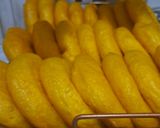 Foto langkah ke 7 dari resep Donat Jumbo Ubi dan Labu Kuning.