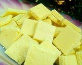 A picture of step 1 of Milk candy.