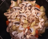 Foto del paso 2 de la receta: Pollo al strogonoff