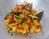 Foto langkah ke 4 dari resep Kentang Balado Sederhana & Enak.