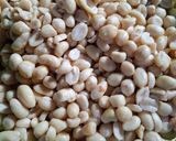 Foto langkah ke 1 dari resep Kacang Bawang (tanpa rebus dan santan) resep simple rumahan🧄|| Resep 2.