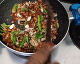 चिवड़ा नमकीन (Chivda Namkeen recipe in Hindi) रेसिपी चरण 4 फोटो