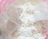 Hình bước làm 2 của món Bánh bột lọc trần nhân tôm