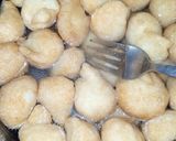 A picture of step 11 of Dahi Bara Chickpea Chaat.