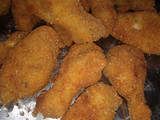 Alitas, pollo frito