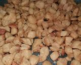 Hình bước làm 2 của món Cơm cháy và tóp mỡ rim mắm tỏi