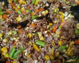 Foto langkah ke 6 dari resep Nasi Goreng Hongkong Beras Merah.