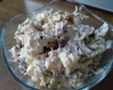 Фото кроку 7 до Салат с грибами и куриным филе.