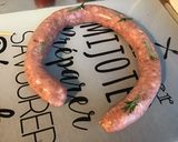 Une image de l'étape 2 de Saucisse à l'ancienne aux trois tomates, ail fumé, oignon de roscoff et romarin frais.