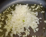 Foto del paso 3 de la receta: Merluza a la vasca