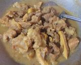 Foto langkah ke 4 dari resep Tetelan masak kuning simple.