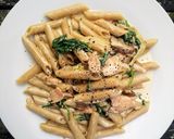 A picture of step 5 of Creamy Smoked Salmon and Mushroom Pasta.