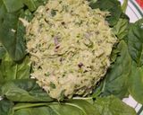 Foto del paso 4 de la receta: Ensalada de pollo con aguacate