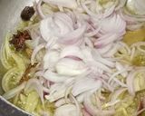 A picture of step 2 of Mutton Curry.