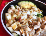 Foto del paso 3 de la receta: Ensalada de pollo, queso de cabra y manzana