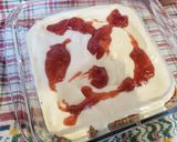 Foto del paso 4 de la receta: Barritas de cheesecake con mermelada de fresas