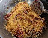 A picture of step 4 of Beetroot Vermicelli.