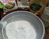 Foto langkah ke 1 dari resep Mie Home (Bayam Brazil) Goreng.