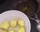 Foto del paso 3 de la receta: Arroz integral con atún, alcachofas, níscalo y garbanzos