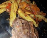 Foto del paso 4 de la receta: Entraña al horno a la criolla