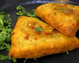 પોટેટો ચીઞી હોટ પેનકેકસ રેસીપી સ્ટેપ5ફોટો