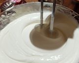 A picture of step 2 of Oreo biscuit ice-cream.
