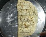 A picture of step 9 of Stuff cheese garlic bread (in cooker).