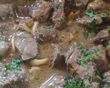 Foto del paso 4 de la receta: Carne con champiñones (hongos), a la olla