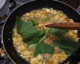 Foto langkah ke 3 dari resep Seblak Kuah Pedas Bandung.