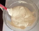A picture of step 5 of Japanese sponge cake.