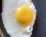 A picture of step 4 of Fried egg.