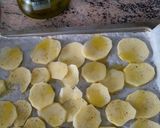 Foto del paso 1 de la receta: Merluza al horno con patatas panadera