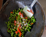 A picture of step 2 of String Beans bhaji.