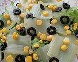 Foto del paso 8 de la receta: Ensalada de pencas de acelga con vinagreta de mostaza y miel