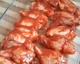 Foto del paso 2 de la receta: Alitas de pollo picosas al horno