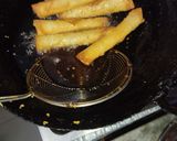 A picture of step 4 of Mayo chicken rolls.