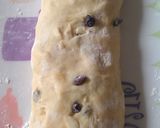 Foto langkah ke 6 dari resep Roti Kismis Kenari.